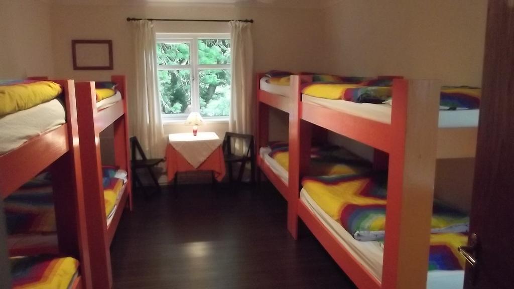 Kilcommon Lodge Holiday Hostel Белмаллет Экстерьер фото